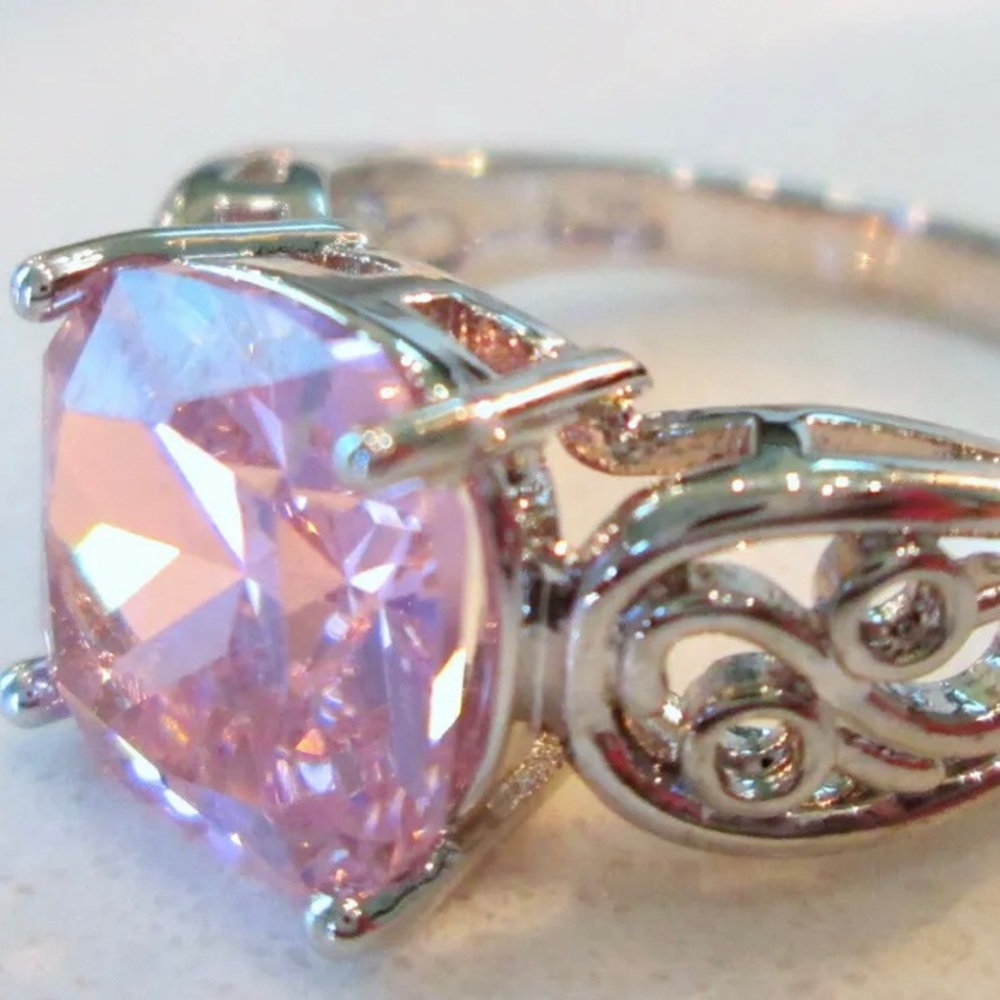 Pink Zircon Filigree Ring - Picture 4 of 6